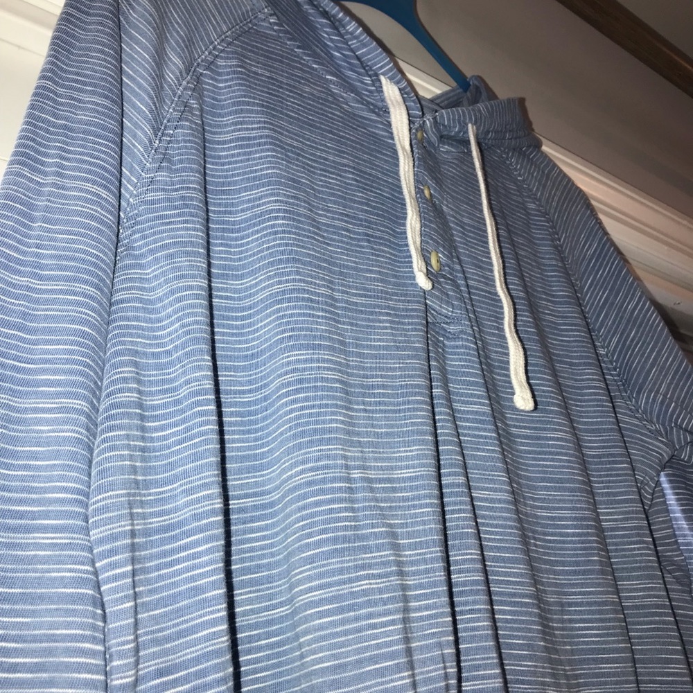 American Eagle Light Weight Pullover - image 2